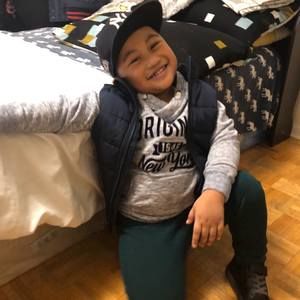 Meet your Posher, Karen vanessa